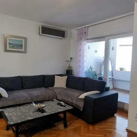 Lara * Makarska